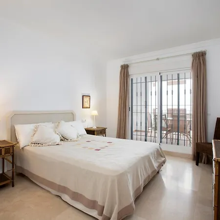 شقة La Gavia Side 2 Bedroom - San Pedro 3-3 *