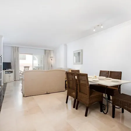 Apartment La Gavia Side 2 Bedroom - San Pedro *
